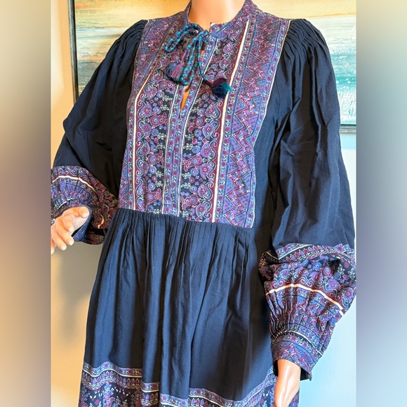 SEA Dress - Picture 5 of 10